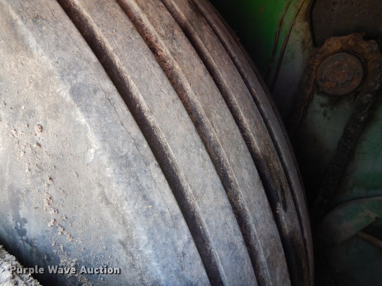 image for item DM5075 Barber Greene SB-131  paver