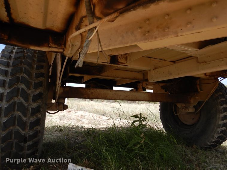 image for item DM6391 2007 US Army M1101  utility trailer