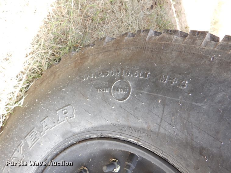 image for item DM6391 2007 US Army M1101  utility trailer