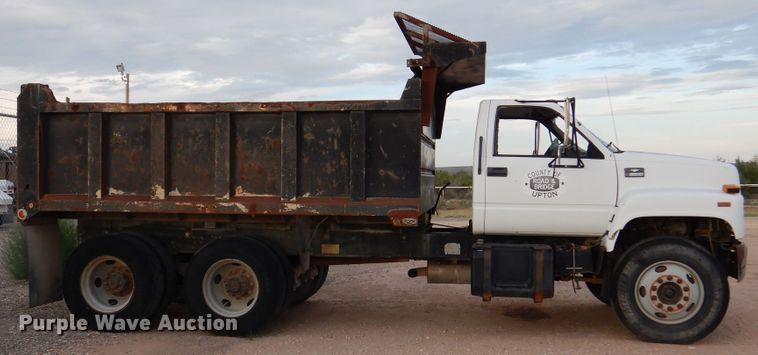 image for item DM6409 1999 Chevrolet C7500  dump truck