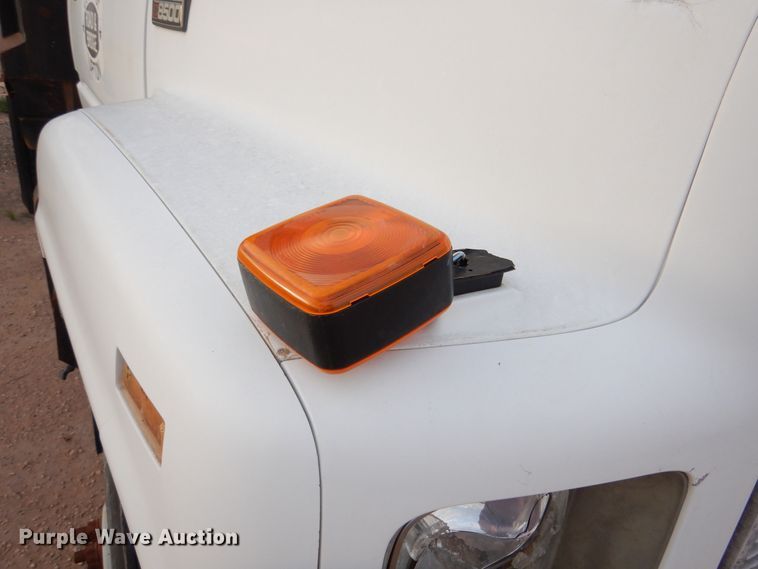 image for item DM6409 1999 Chevrolet C7500  dump truck