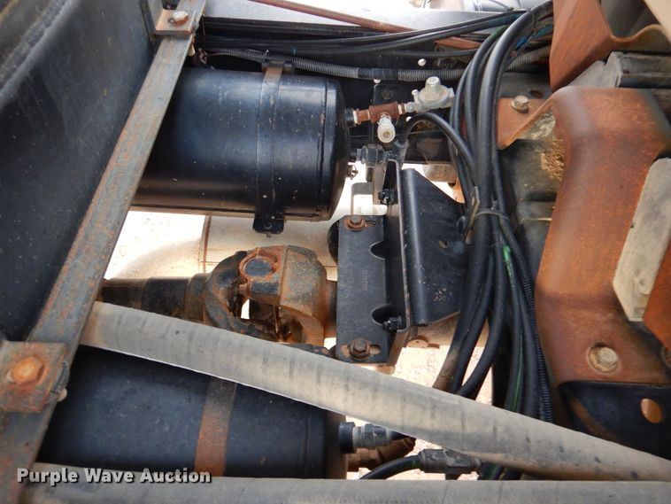 image for item DM6409 1999 Chevrolet C7500  dump truck