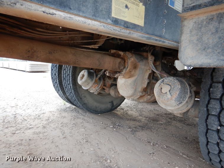 image for item DM6409 1999 Chevrolet C7500  dump truck