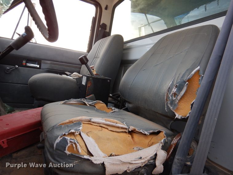 image for item DM6409 1999 Chevrolet C7500  dump truck