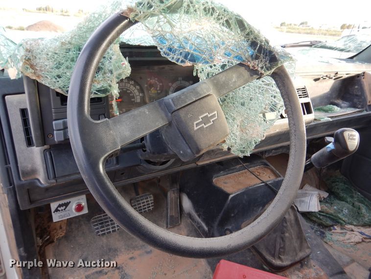 image for item DM6409 1999 Chevrolet C7500  dump truck