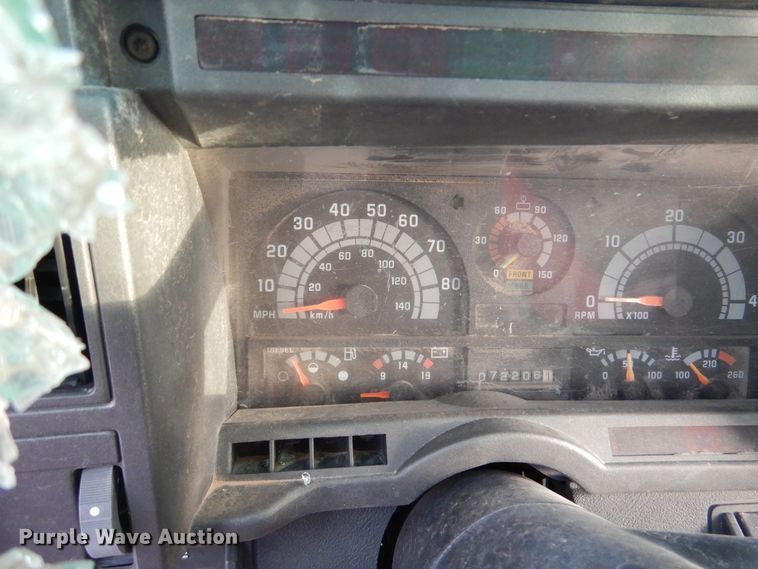 image for item DM6409 1999 Chevrolet C7500  dump truck