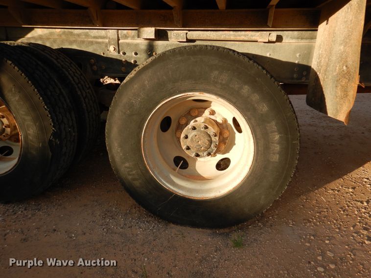 image for item DM6409 1999 Chevrolet C7500  dump truck