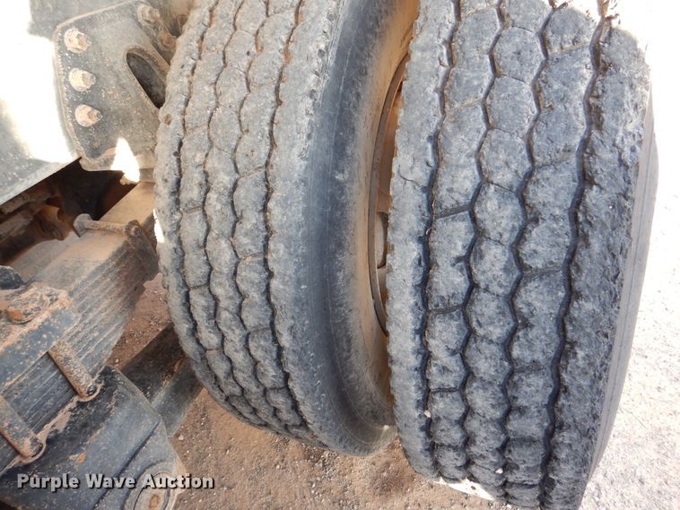 image for item DM6409 1999 Chevrolet C7500  dump truck