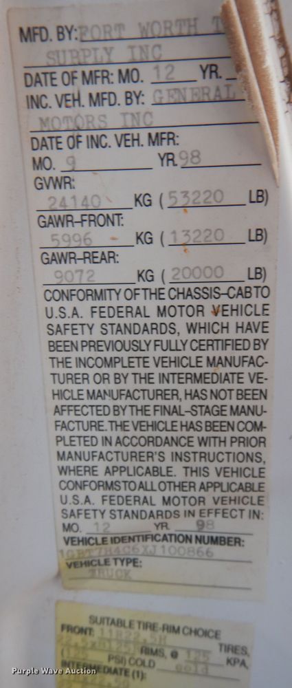 image for item DM6409 1999 Chevrolet C7500  dump truck