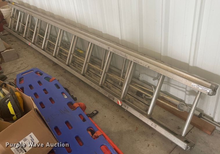 image for item GG9486 Extension ladder