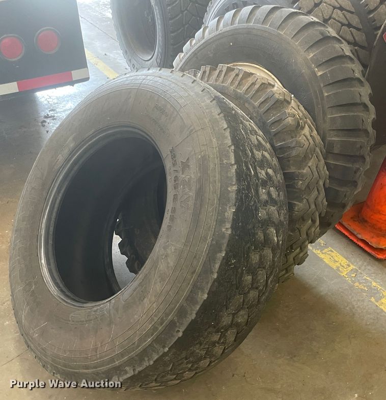 image for item GG9491 (3) tires