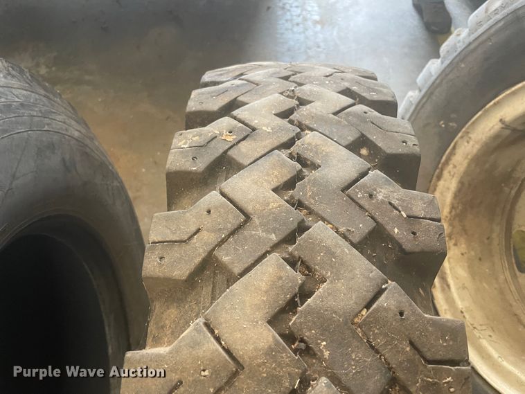 image for item GG9491 (3) tires