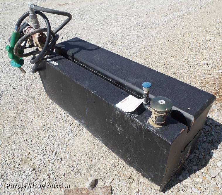 image for item HF9962 Dee Zee  auxiliary fuel tank