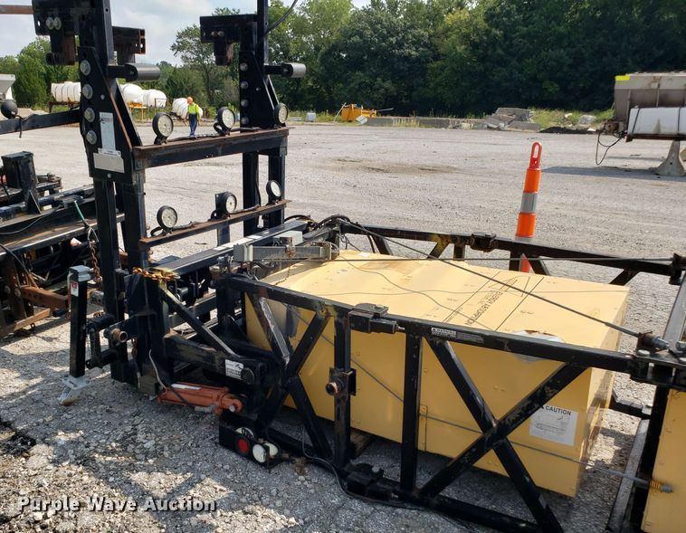 image for item IC9898 Energy Absorption Systems  crash attenuator