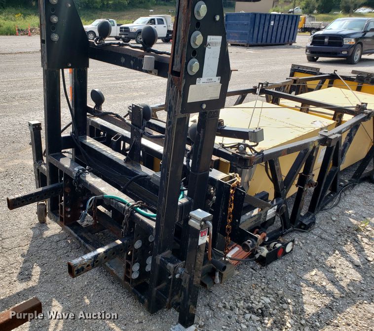 image for item IC9898 Energy Absorption Systems  crash attenuator