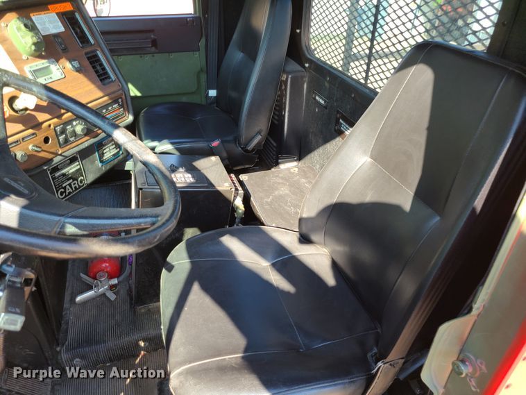 image for item IC9971 2010 Freightliner FLD120  water truck