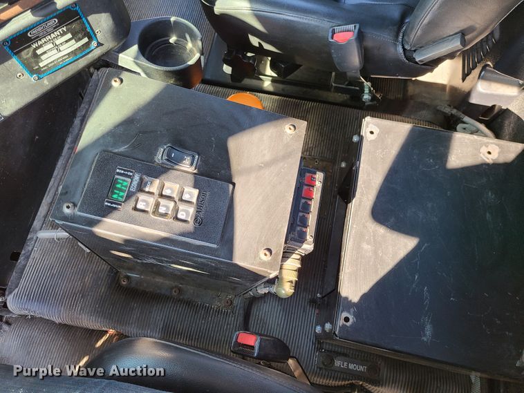 image for item IC9971 2010 Freightliner FLD120  water truck