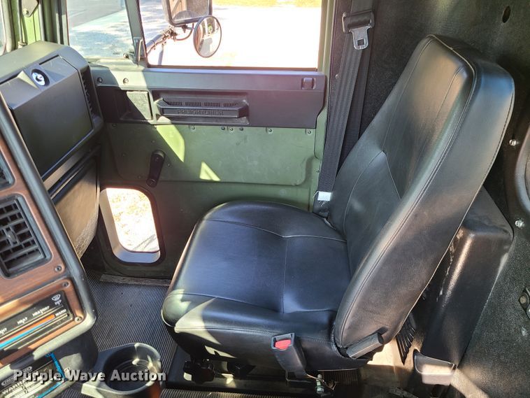 image for item IC9971 2010 Freightliner FLD120  water truck