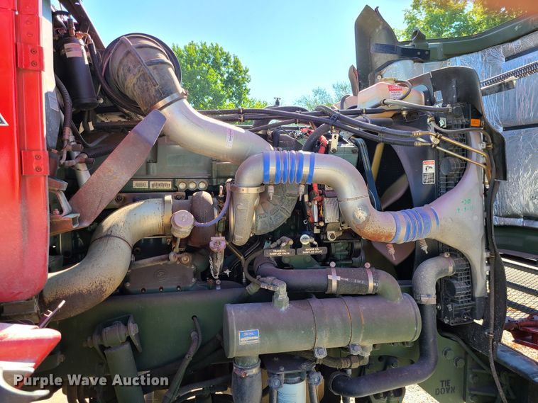 image for item IC9971 2010 Freightliner FLD120  water truck