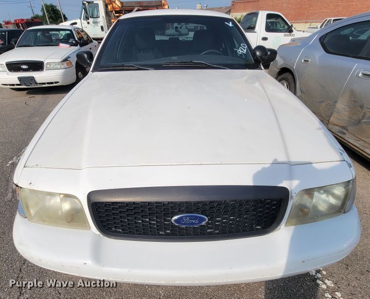 image for item IE9258 2011 Ford Crown Victoria Police Interceptor