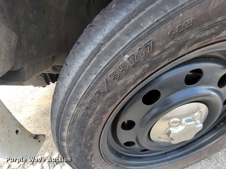 image for item IE9258 2011 Ford Crown Victoria Police Interceptor