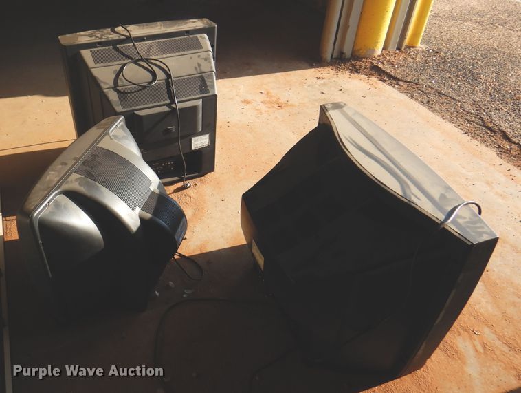 image for item IJ9462 Office supplies and equipment