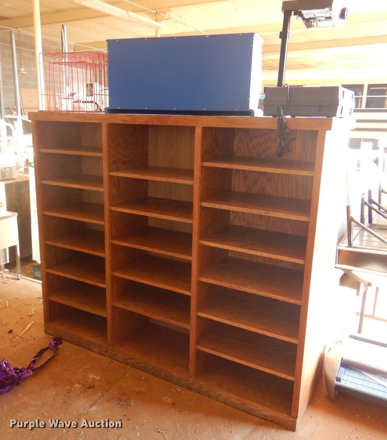 image for item IJ9463 Office supplies and equipment