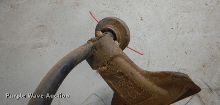 image for item IJ9468 Lawn and garden equipment