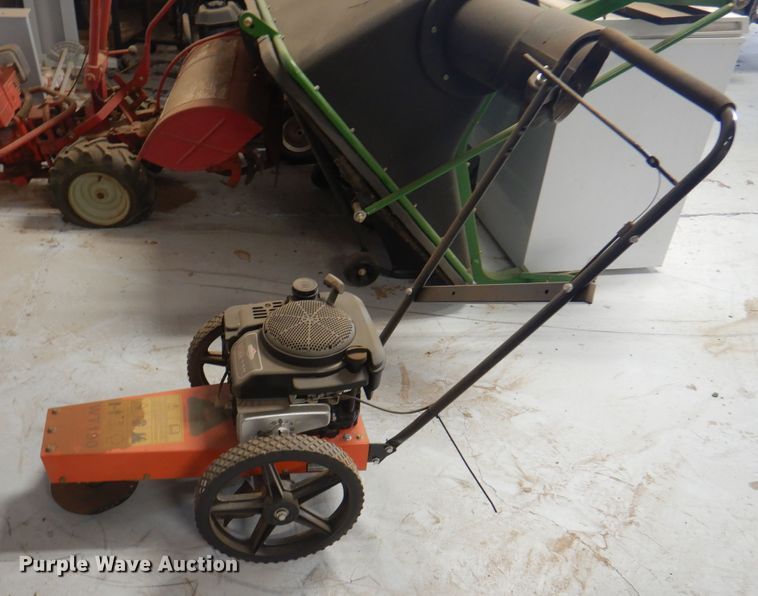 image for item IJ9468 Lawn and garden equipment