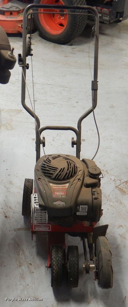 image for item IJ9468 Lawn and garden equipment