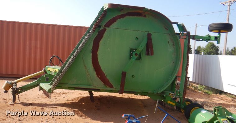 image for item IJ9469 John Deere HX20  batwing rotary mower