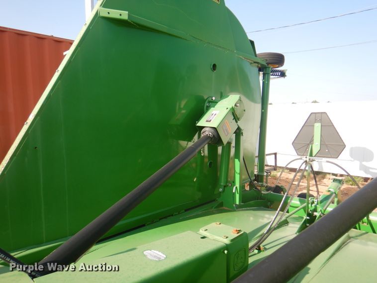 image for item IJ9469 John Deere HX20  batwing rotary mower