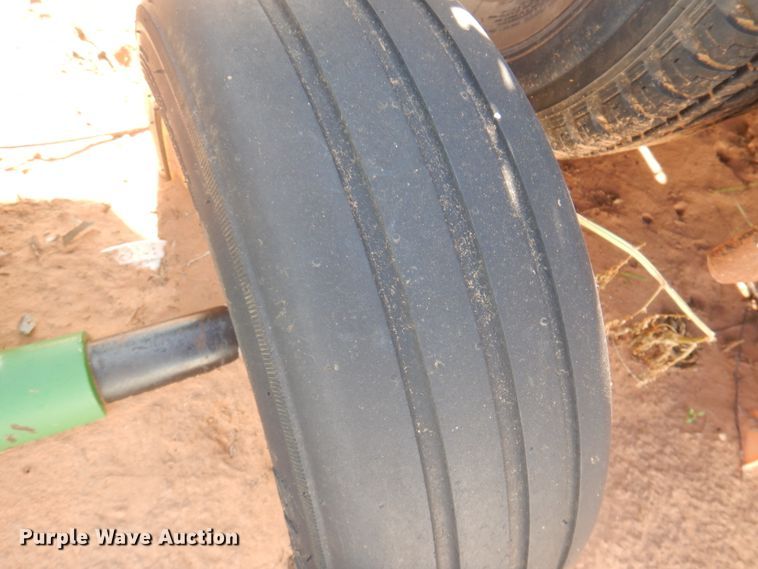 image for item IJ9469 John Deere HX20  batwing rotary mower