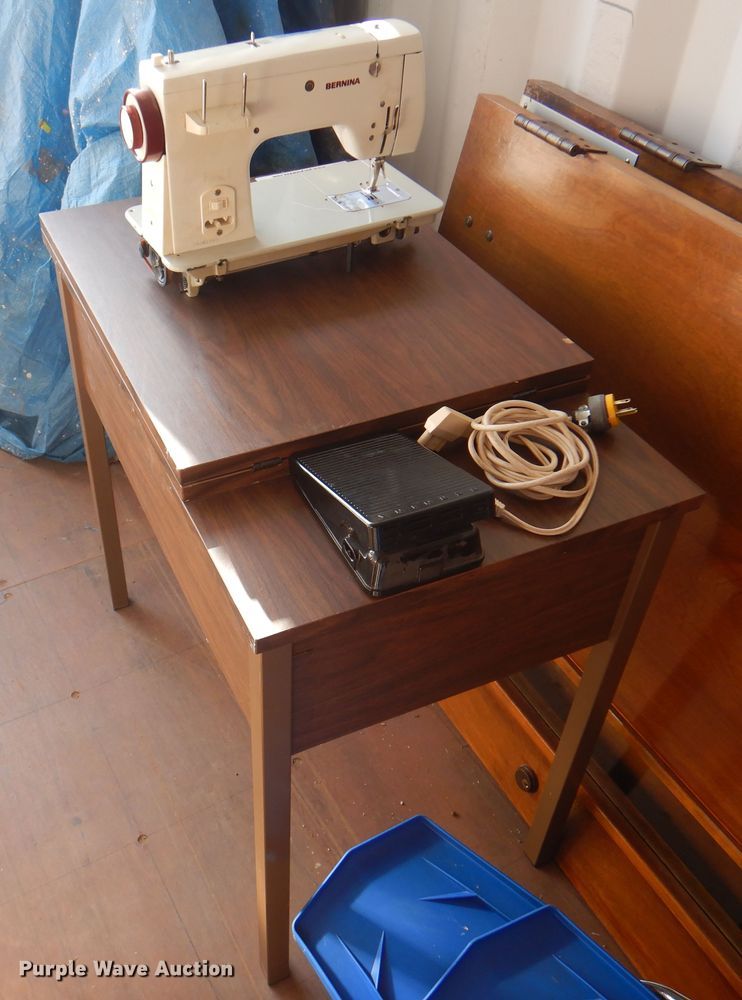 image for item IJ9470 (14) Bernina 200R sewing machines