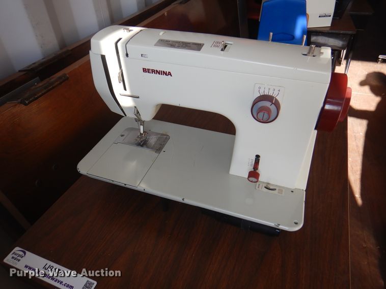 image for item IJ9470 (14) Bernina 200R sewing machines