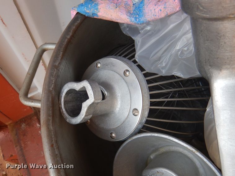 image for item IJ9473 Hobart  mixer