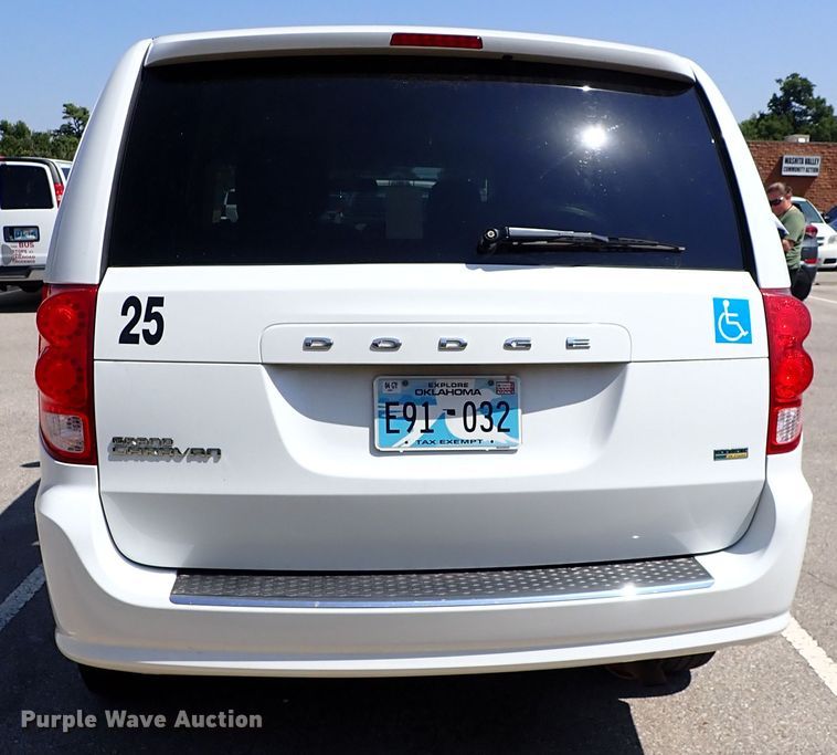 image for item IN9617 2015 Dodge Grand Caravan  handicap accessible van
