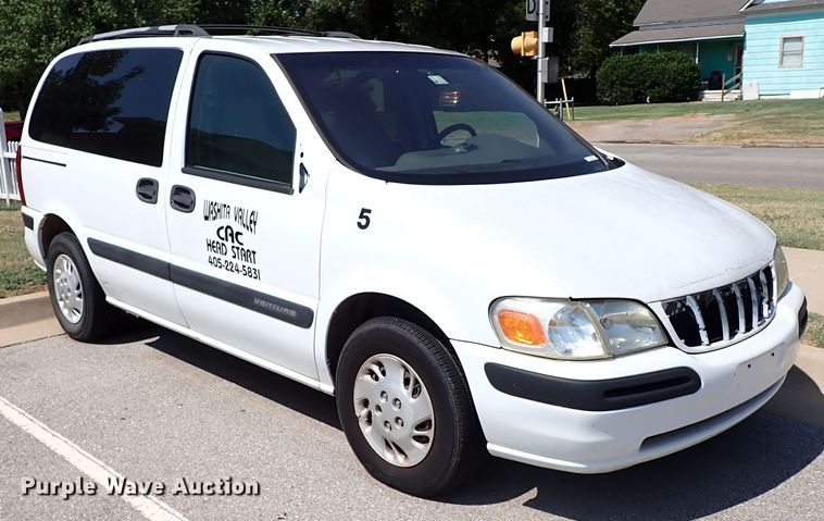 image for item IN9619 2000 Chevrolet Venture  van