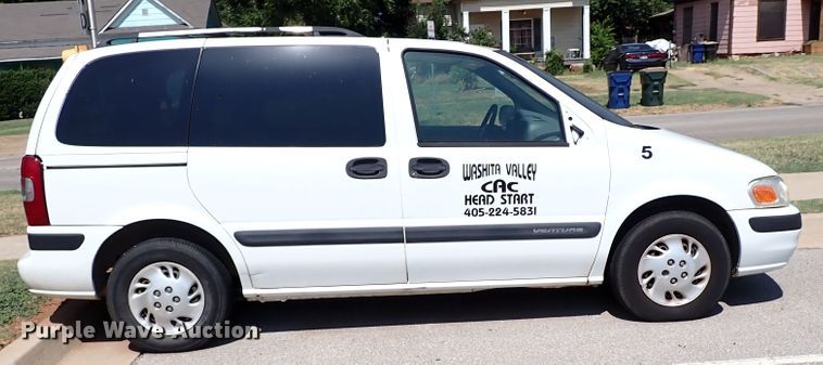 image for item IN9619 2000 Chevrolet Venture  van