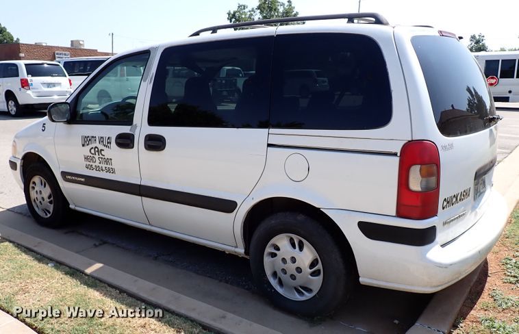 image for item IN9619 2000 Chevrolet Venture  van