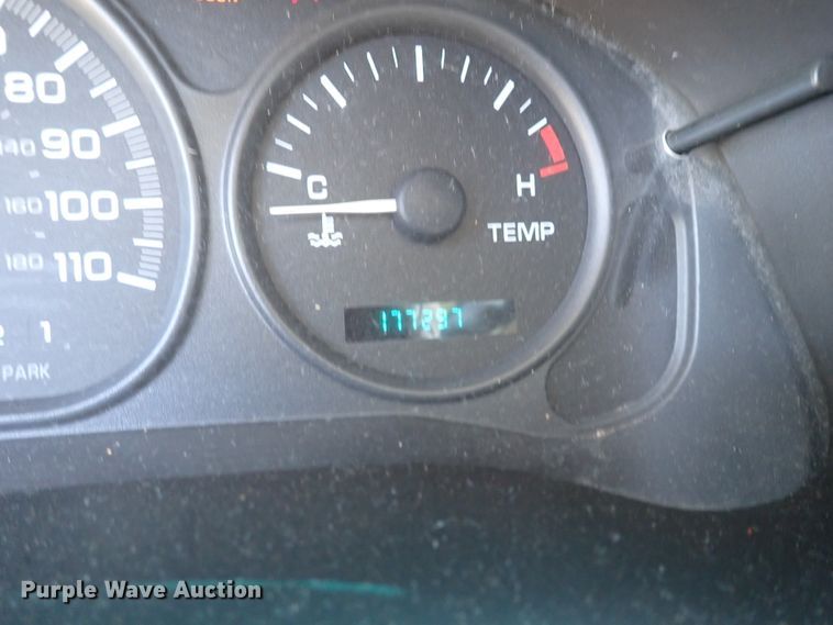 image for item IN9619 2000 Chevrolet Venture  van