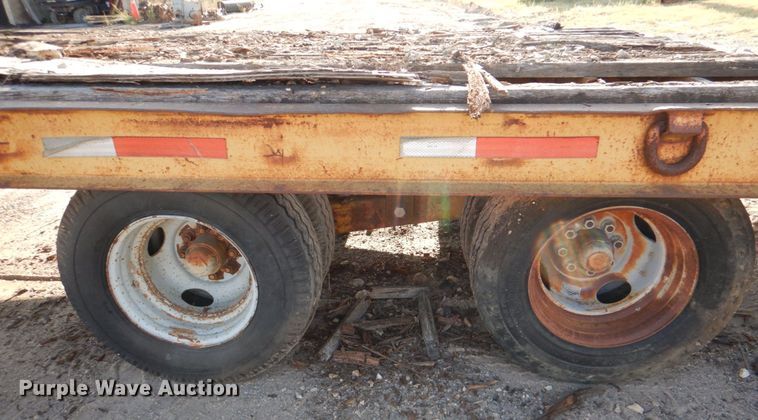 image for item IR9110 1992 Belshe T24  equipment trailer