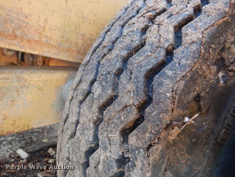 image for item IR9110 1992 Belshe T24  equipment trailer