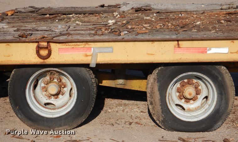 image for item IR9110 1992 Belshe T24  equipment trailer