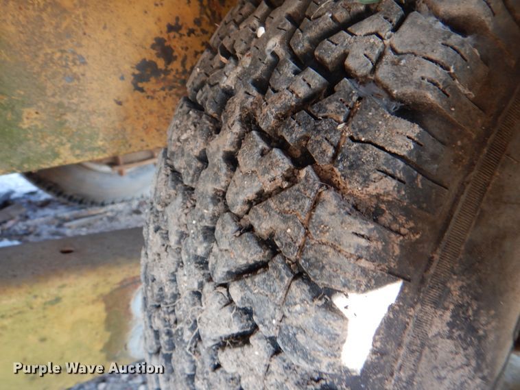 image for item IR9110 1992 Belshe T24  equipment trailer