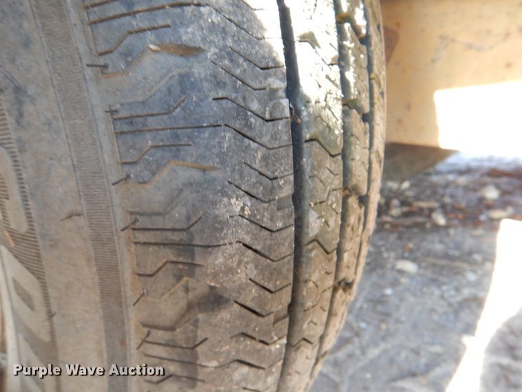 image for item IR9110 1992 Belshe T24  equipment trailer