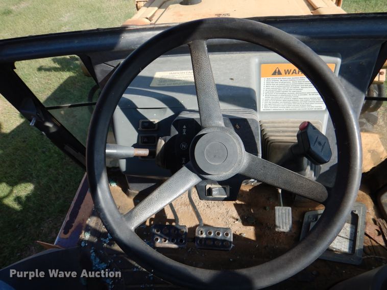 image for item IR9124 1998 Case 580L Series 2  backhoe