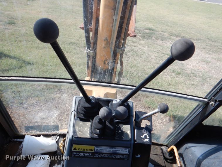 image for item IR9124 1998 Case 580L Series 2  backhoe