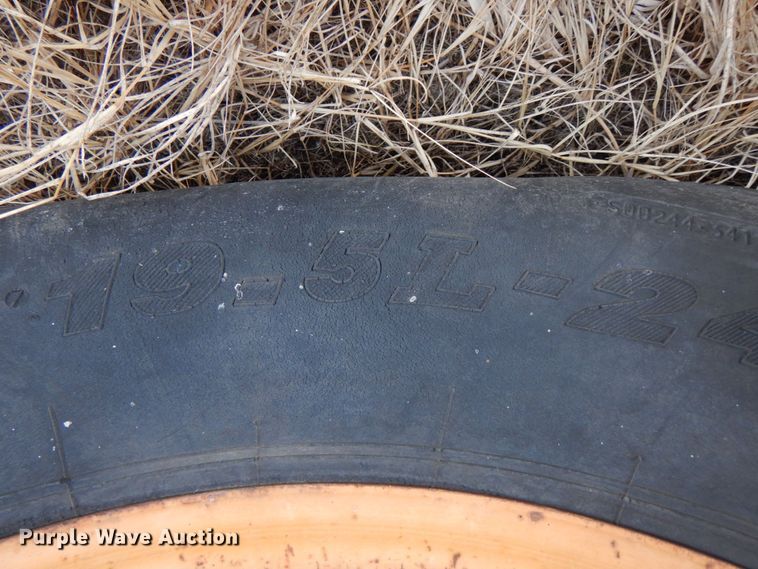 image for item IR9124 1998 Case 580L Series 2  backhoe