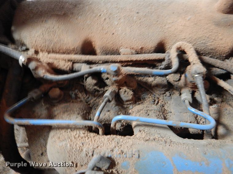 image for item IR9125 Ford 2910  tractor